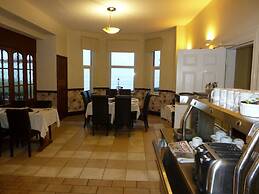 Bailey Ground Hotel
