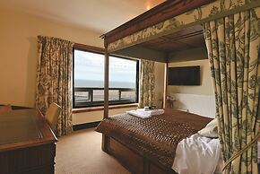 Bailey Ground Hotel