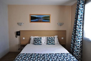 Brit Hotel Confort Azur Cholet Nord