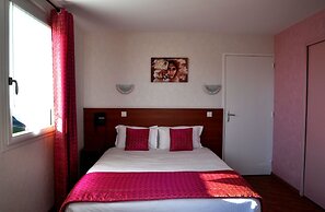 Brit Hotel Confort Azur Cholet Nord