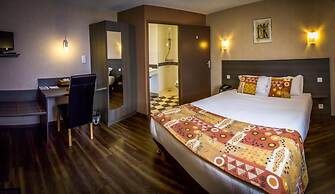 Brit Hotel Confort Azur Cholet Nord