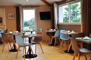 Brit Hotel Confort Azur Cholet Nord