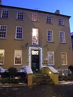 Baileys Hotel Cashel