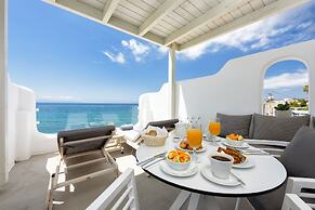Blue Waves Suites & Apartments To Kyma