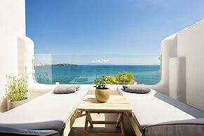 Blue Waves Suites & Apartments To Kyma