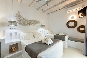 Blue Waves Suites & Apartments To Kyma