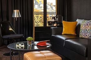 First Hotel Paris Tour Eiffel