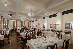 The Elgin Silver Oaks, Kalimpong