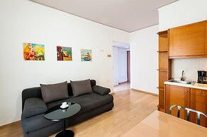 Elina Hotel Apartments