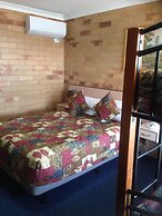 North Parkes Motel