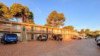 North Parkes Motel