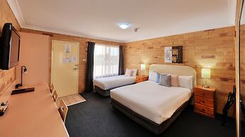 North Parkes Motel