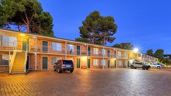North Parkes Motel