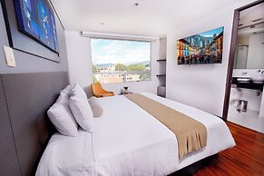 One Sixteen Hotel