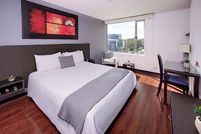 One Sixteen Hotel