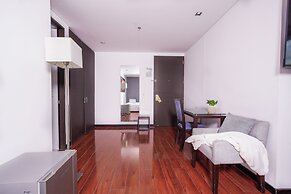 One Sixteen Hotel