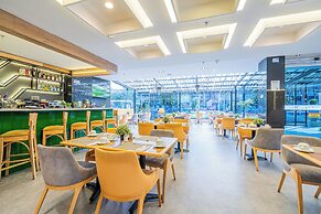 One Sixteen Hotel