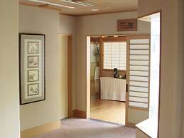 Hanabishi Hotel