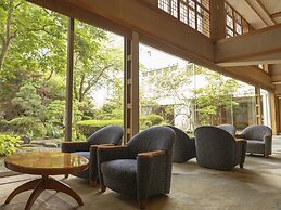 Hanabishi Hotel