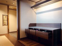 Hanabishi Hotel