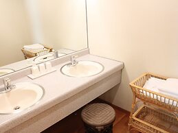 Hanabishi Hotel