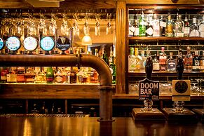 Queens Arms