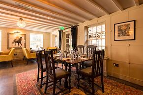 Queens Arms