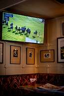 Queens Arms