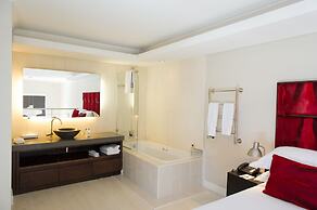 Hippo Boutique Hotel