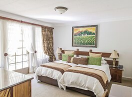 Afrique Boutique Hotel O.R. Tambo