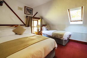 Tudor Lodge