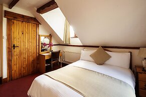 Tudor Lodge