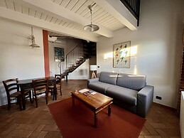 Le Serre Suites & Apartments