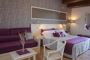 Artemisia Resort