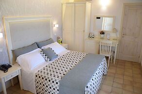 Artemisia Resort