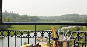 Riverside Park Hotel and Leisure Club