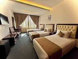 MidTown Hotel & Suites