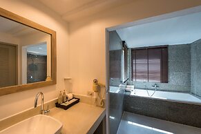 Aonang All Seasons Beach Resort