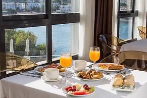 Palladium Hotel Cala Llonga - Adults Only