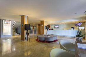 Palladium Hotel Cala Llonga - Adults Only
