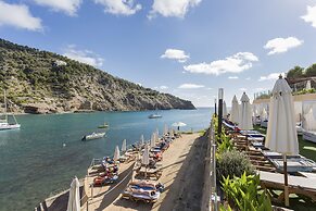 Palladium Hotel Cala Llonga - Adults Only
