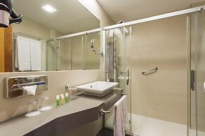 Palladium Hotel Cala Llonga - Adults Only