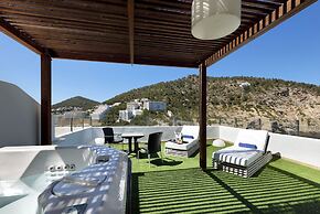 Palladium Hotel Cala Llonga - Adults Only