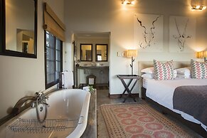 Buhala Lodge
