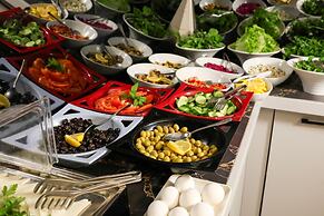 Cumbali Luxury Boutique Hotel