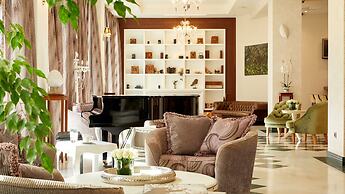 Dioni Boutique Hotel