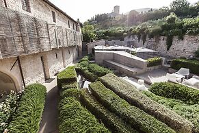 Nun Assisi Relais Spa Museum