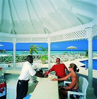 Coral Sands Beach Resort