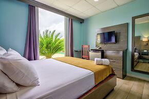 Airport Suites Hotel