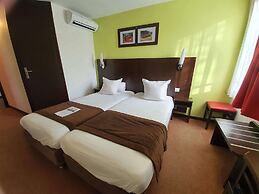 Enzo Hotels Cannes Ecluse by Kyriad Direct